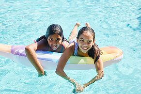 Hilton Palm Beach PBI