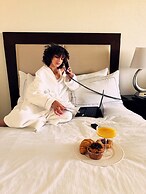 Hilton Palm Beach PBI