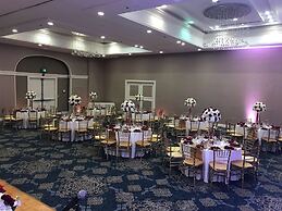 Hilton Palm Beach PBI