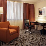 Hilton Palm Beach PBI