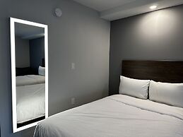 Travelodge by Wyndham Regina