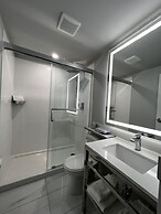 Travelodge by Wyndham Regina