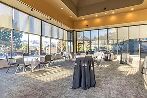 Hell Canyon Grand Hotel, Ascend Hotel Collection