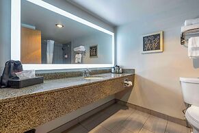 Hell Canyon Grand Hotel, Ascend Hotel Collection