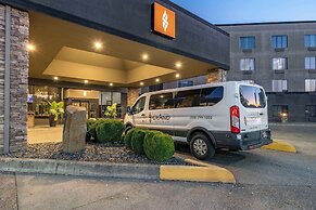 Hell Canyon Grand Hotel, Ascend Hotel Collection