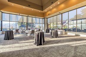 Hell Canyon Grand Hotel, Ascend Hotel Collection