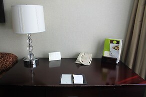 DoubleTree Suites by Hilton Dayton - Miamisburg