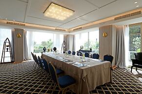 St. George Lycabettus Lifestyle Hotel