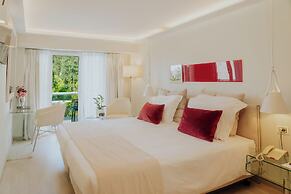 St. George Lycabettus Lifestyle Hotel