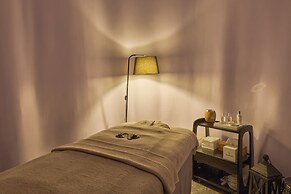 St. George Lycabettus Lifestyle Hotel