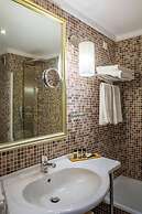 St. George Lycabettus Lifestyle Hotel