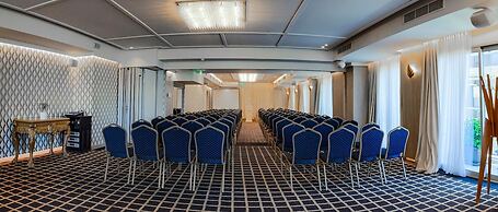 St. George Lycabettus Lifestyle Hotel