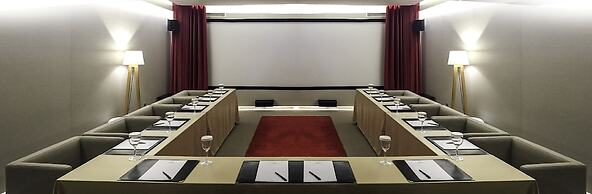 St. George Lycabettus Lifestyle Hotel