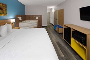 Days Inn & Suites by Wyndham Northwest Indianapolis