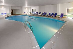 Days Inn & Suites by Wyndham Northwest Indianapolis