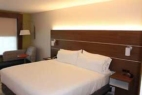 Holiday Inn Express & Suites Mississauga-Toronto Southwest by IHG