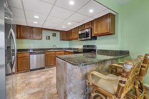 Tropical Winds Oceanfront Hotel