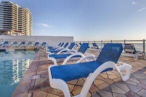 Tropical Winds Oceanfront Hotel