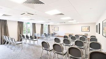 Holiday Inn Gloucester-Cheltenham by IHG