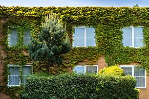 Holiday Inn Gloucester-Cheltenham by IHG