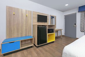 Days Inn by Wyndham South Fort Worth