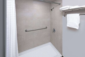 Days Inn by Wyndham South Fort Worth