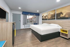 Days Inn by Wyndham South Fort Worth