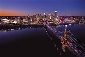 Hilton Cincinnati Netherland Plaza