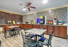 Days Inn by Wyndham Greenville MS