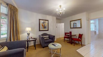 Prince's Gate Hotel