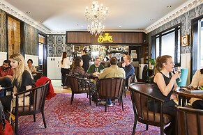 Prince's Gate Hotel