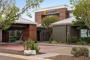 La Quinta Inn & Suites by Wyndham Round Rock North