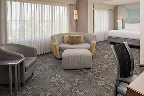 Courtyard by Marriott Portland Airport