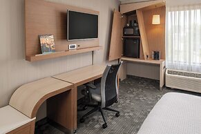 Courtyard by Marriott Portland Airport