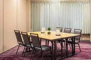 Courtyard by Marriott Portland Airport