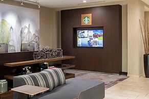 Courtyard by Marriott Portland Airport