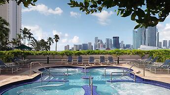 DoubleTree by Hilton Grand Hotel Biscayne Bay