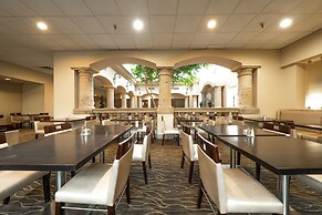 Doubletree by Hilton Houston Hobby Airport