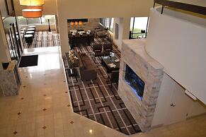 Doubletree by Hilton Houston Hobby Airport