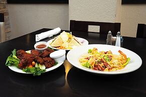 Doubletree by Hilton Houston Hobby Airport