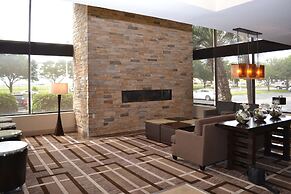 Doubletree by Hilton Houston Hobby Airport
