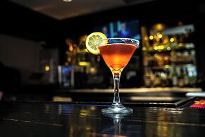 Doubletree by Hilton Houston Hobby Airport