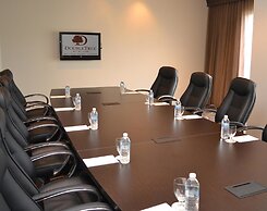 Doubletree by Hilton Houston Hobby Airport