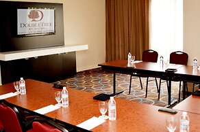 Doubletree by Hilton Houston Hobby Airport