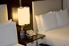 Doubletree by Hilton Houston Hobby Airport