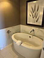 Wyndham Midland Downtown
