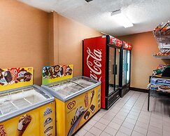 Quality Inn and Conference Center Greeley Downtown