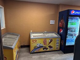 Quality Inn and Conference Center Greeley Downtown