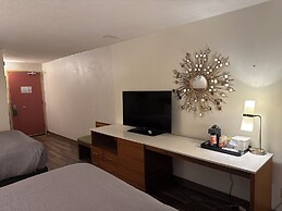 Quality Inn and Conference Center Greeley Downtown