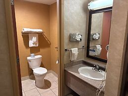 Quality Inn and Conference Center Greeley Downtown